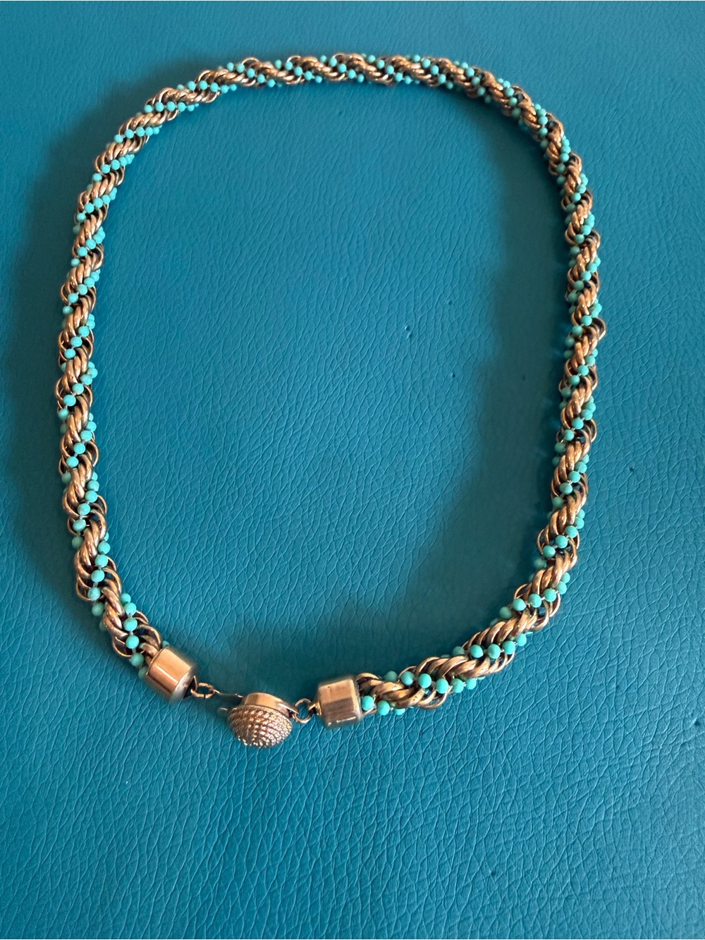 VINTAGE 80’s Avon Turquoise and Gold Twisted Rope Necklace - Women Jewelry